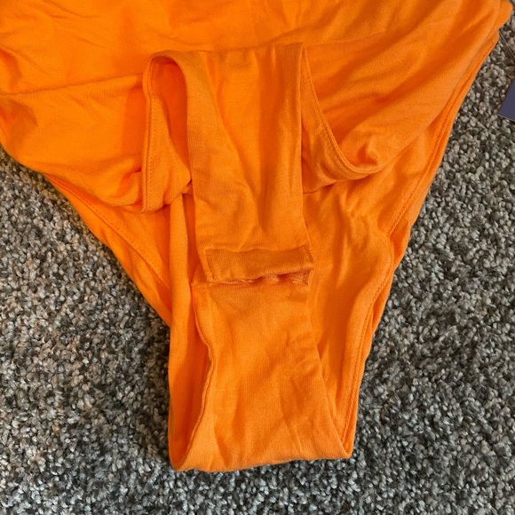 NWT! Orange One-Shoulder Body-Suit - Picture 7 of 10